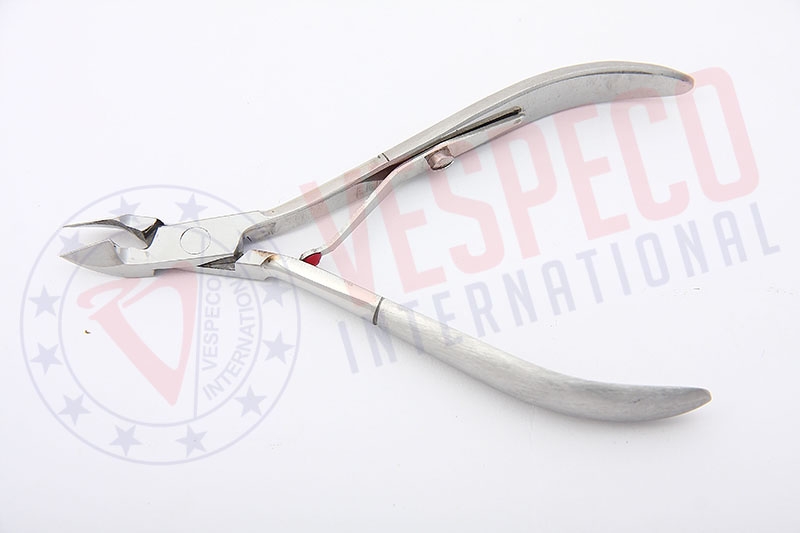 Nail & Cuticle Nippers